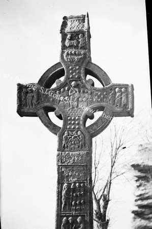 TALL CROSS E.FACE DETAIL